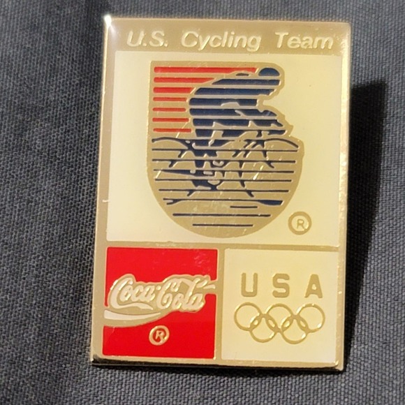 Vtg 1992 Coca-Cola Barcelona Olympics USA Cycling Team Lapel Pin - Picture 2 of 4